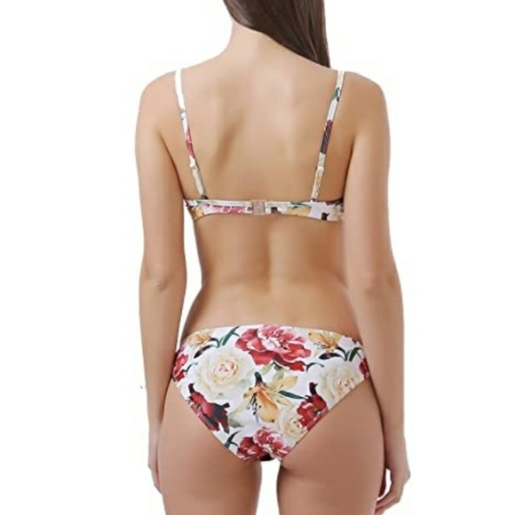 La vaste mer Floral Bikini Swimwear Set - Picture 2 of 11